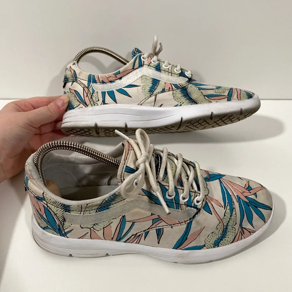 Vans Tropical Leaves UltraCush Laced Shoes Sneakers in Women’s 7.5 Skate Beach - Image 3