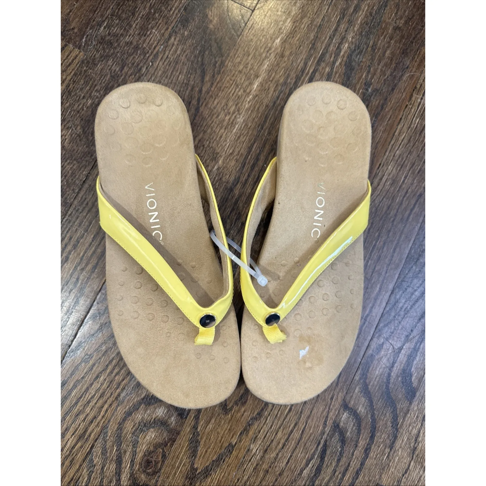 VIONIC Mona Yellow Thong Sandal Orthotic Comfort Flip Flop Women's Size 9 NWOT - Image 2