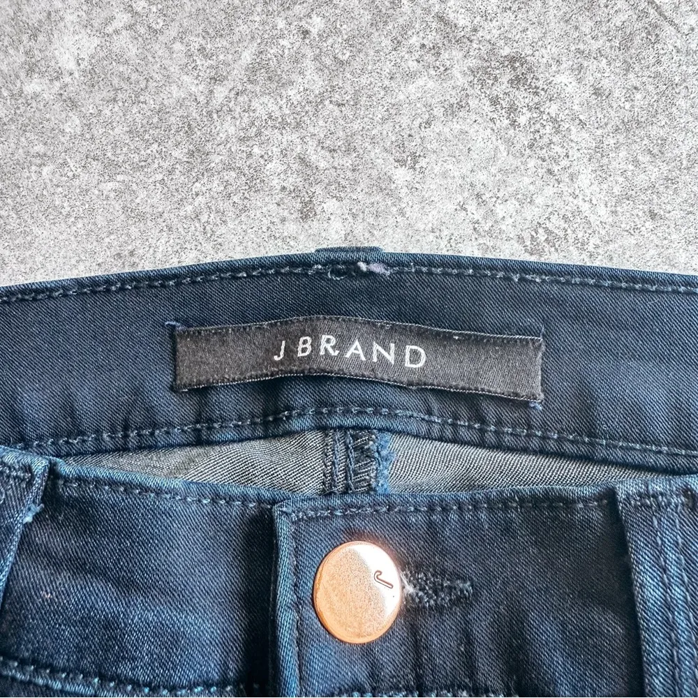 J Brand Dark Navy Super Skinny Jean Size 26 - Image 6