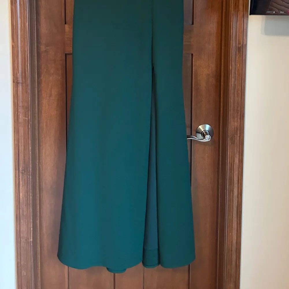 Betsy & Adam Women's V-Neck Front Slit Dark Green Ball Formal Gown size 6 EUC - Image 6