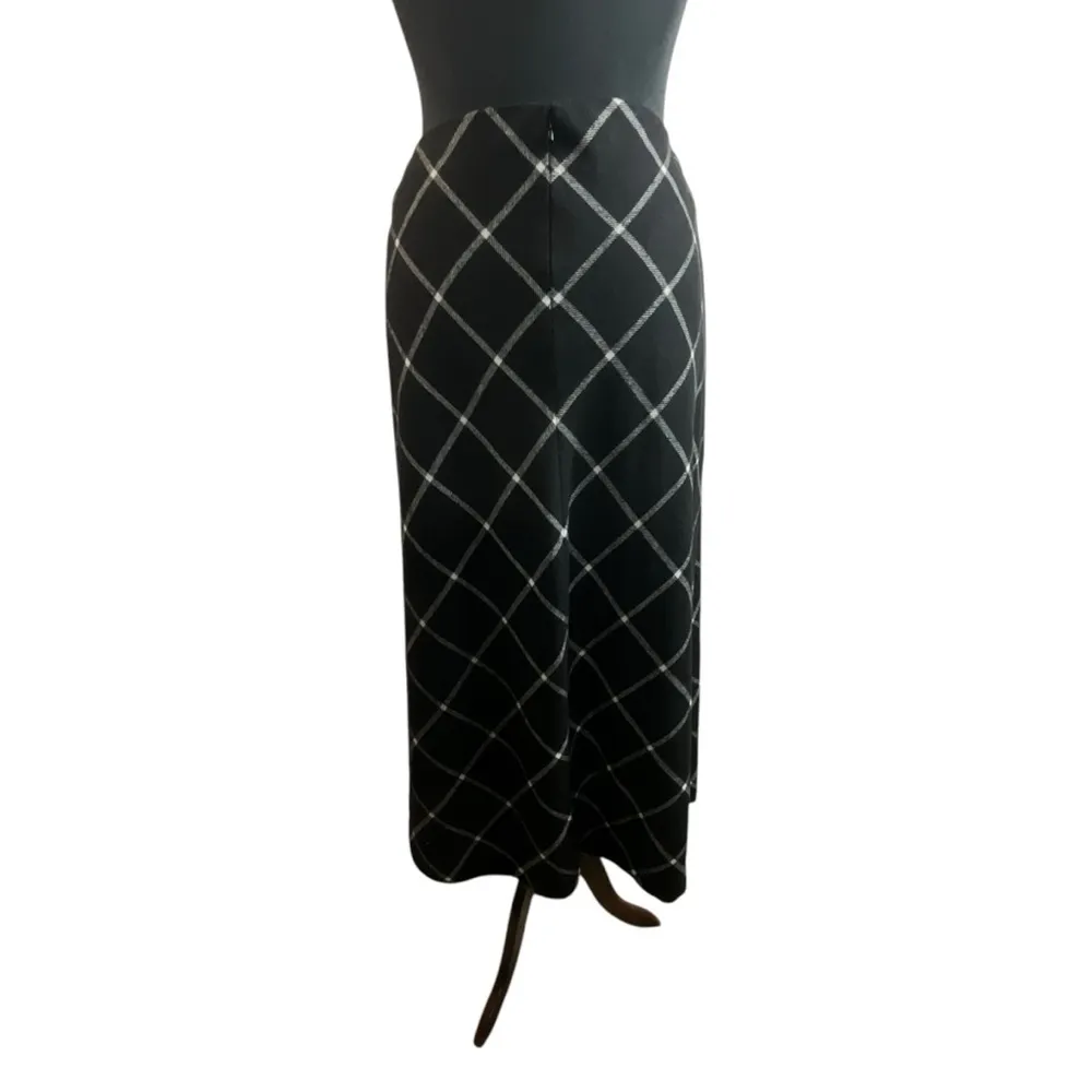 Jessica London Wool Blend Maxi Black and White Checkered Skirt - Image 3
