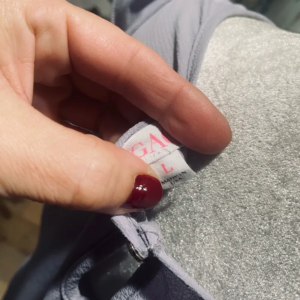 a'gaci Lavender 💜 Ruffled Fitted Blouse - Image 3