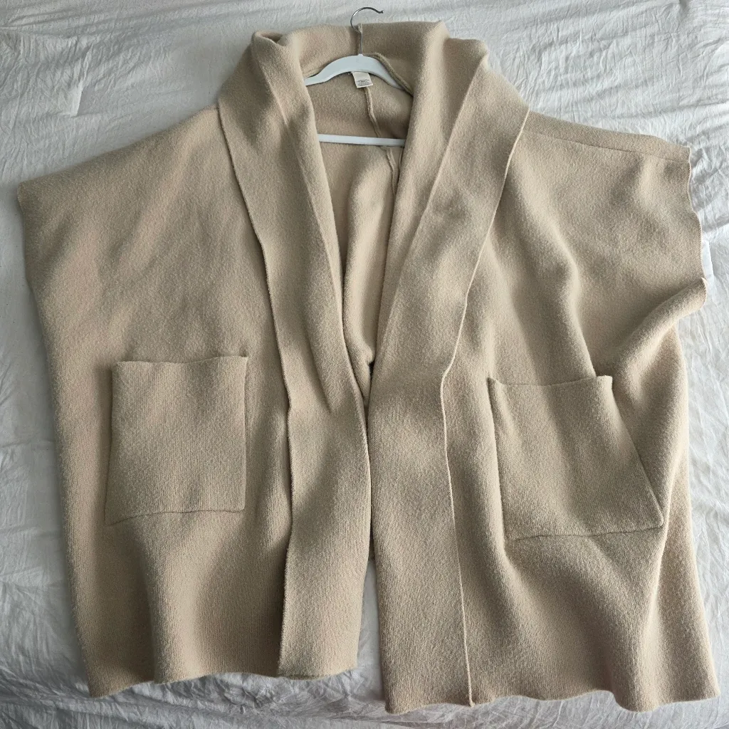 NWOT All I Need Cozy Sand Hooded Duster O/S - Image 4