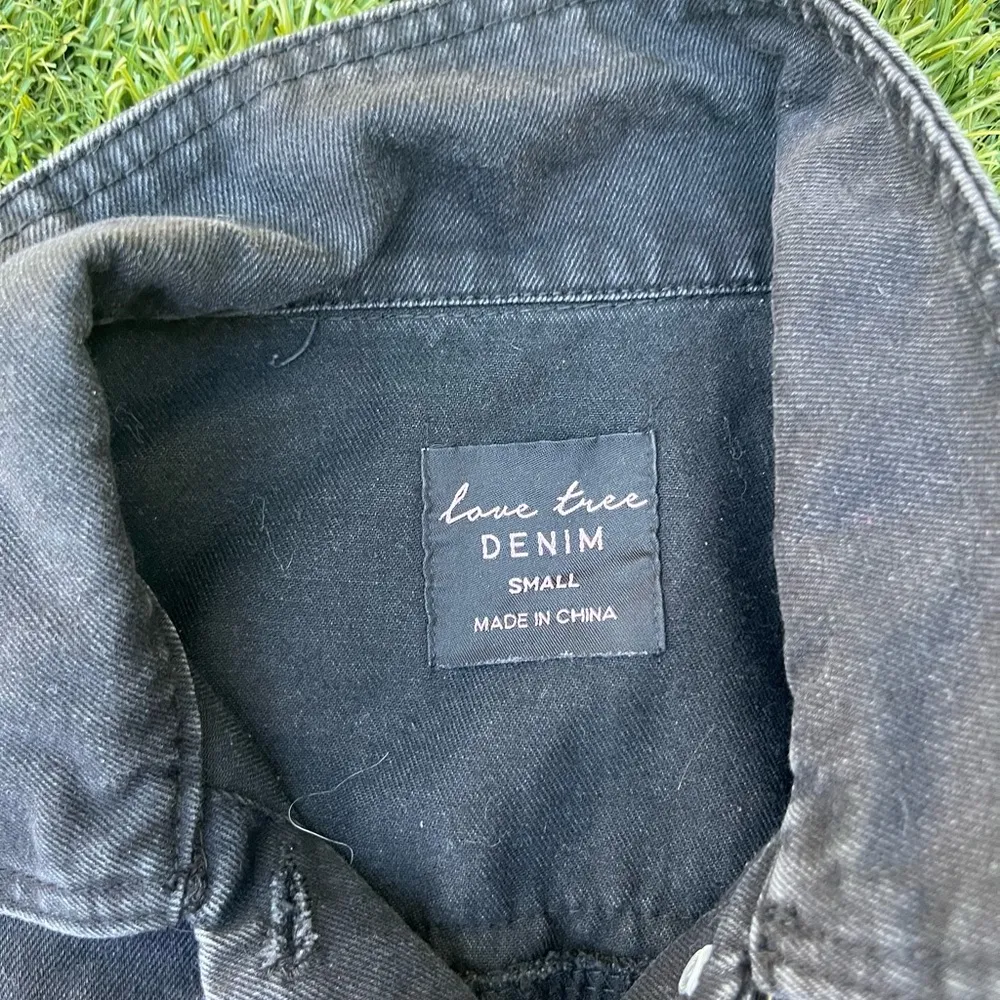 Black Denim Gromet Grunge Jean Jacket Love Tree - Image 8