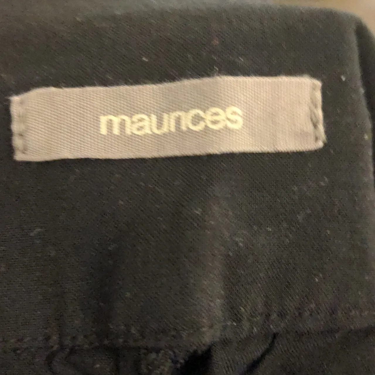 Womens Rayon Maurices shorts Lightweight soft Black Size 7/8 Short - Image 4