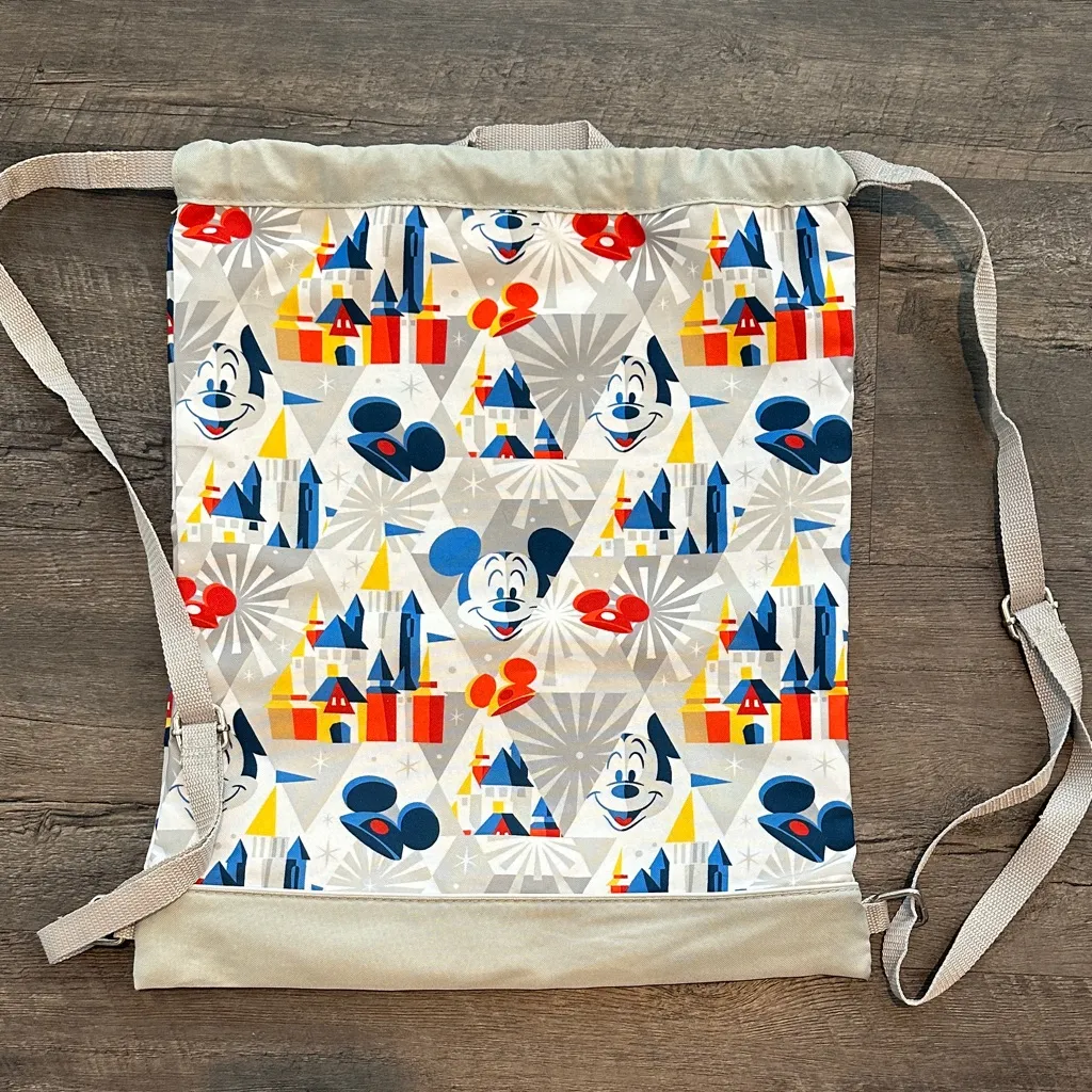 Walt Disney World Mickey Mouse Cinch Backpack Bag NWOT - Image 7