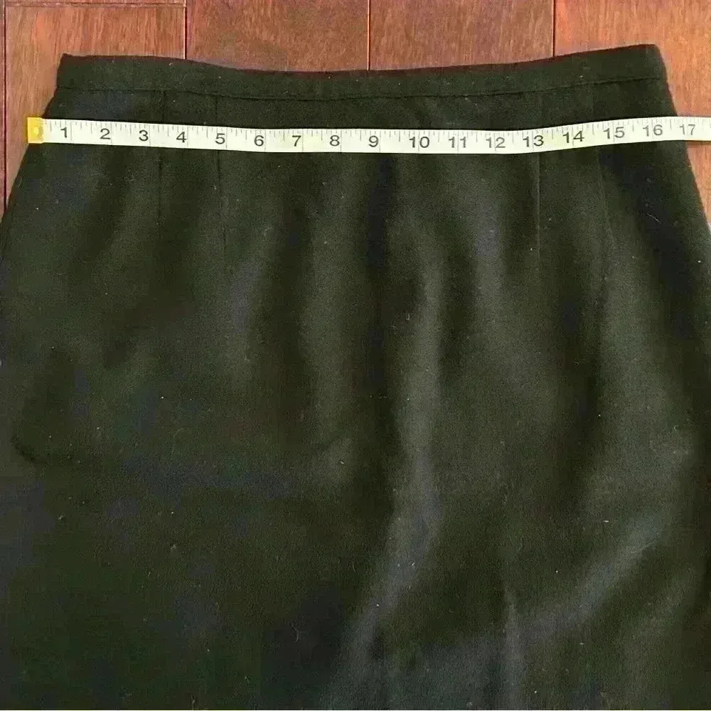 Vintage Women’s Gianni Sport Short Black Skirt 100% Wool Lined USA Size 16 - Image 8