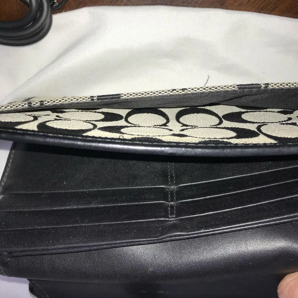 Coach Monogram Pleated Jacquard Gray & Black Canvas and Leather Long Wallet - Image 7
