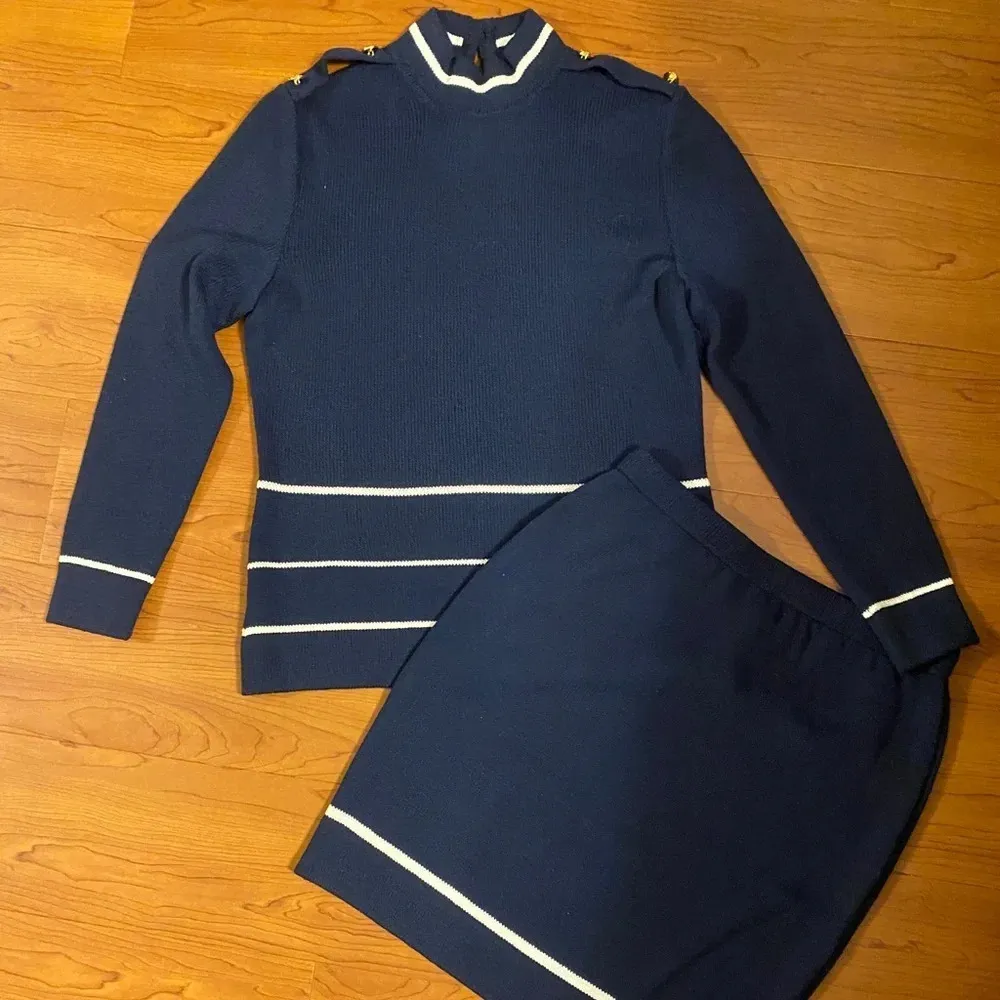 St. John Santana Knit Skirt Set​ 2-pc - Image 2
