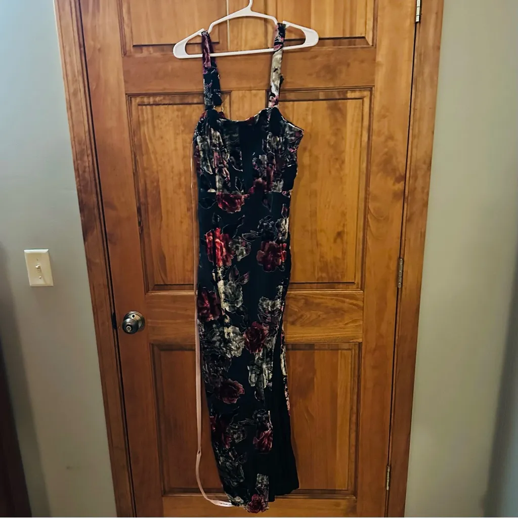 Lulus Blissful Evening Black Floral Velvet Burnout Maxi Dress - Size M - Image 7