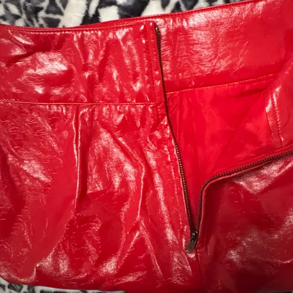 Women's Patent Belted Mini Skirt - Image 8