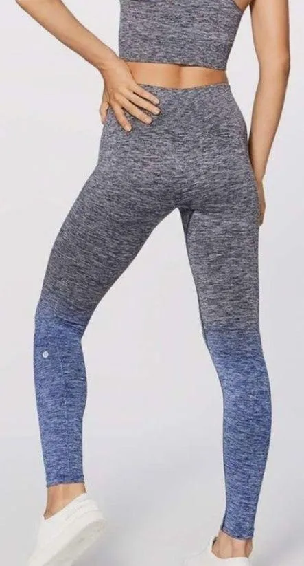 Lululemon size 2 Balance & Resist 7/8 Tight (25") Ombre Blue & Gray Leggings - Image 2