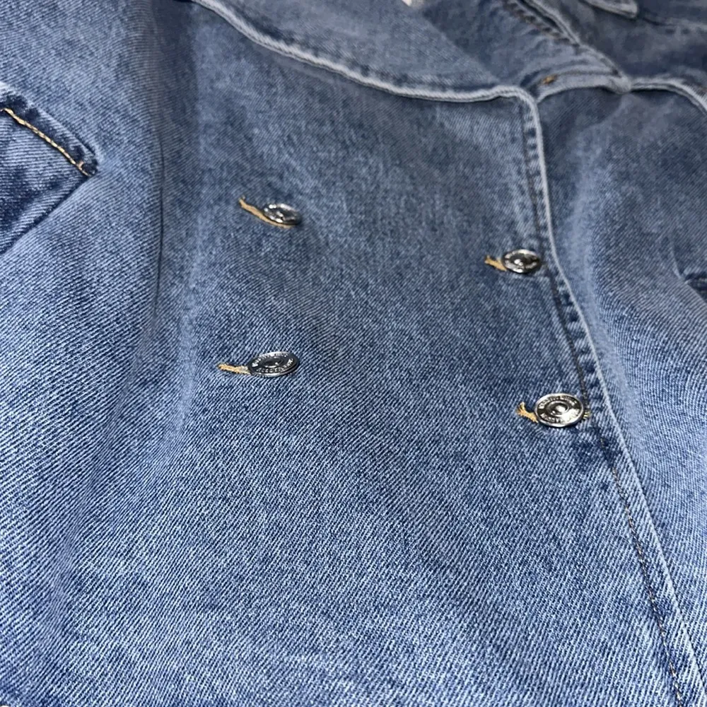 NWT Steve Madden Short Denim Trench Jacket Blue Denim - Image 8