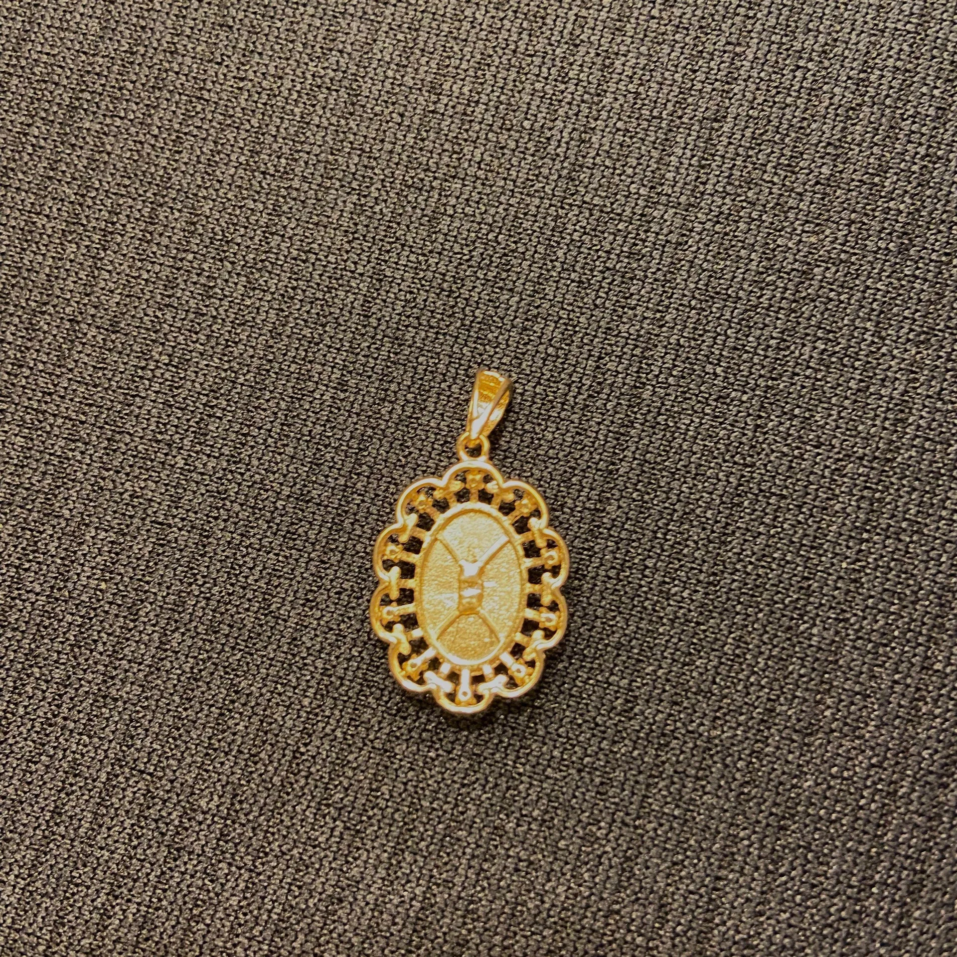 Gold Chain Rope Chain 20in 2mm And Virgin Mary Medallion Pendant - Image 2