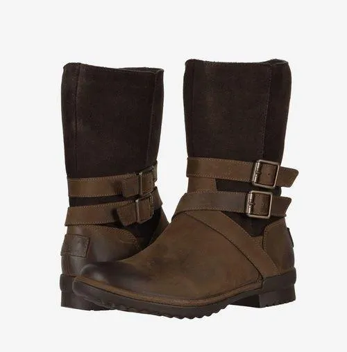 NWT, UGG Lorna Boot, Sz 6 - Image 2