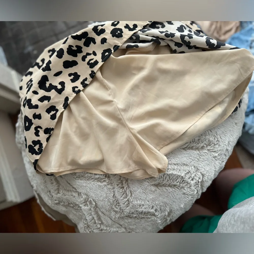 Abercrombie and Fitch Leopard Print Skort with full skirt - Image 3