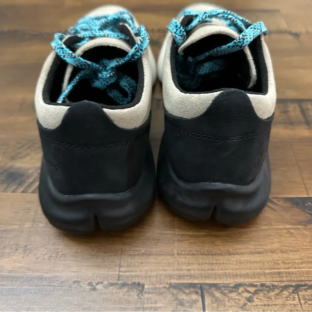 Danner Women's Caprine Low 3" Lifestyle Shoe 7 M Suede Plaza Taupe Brown - Image 5