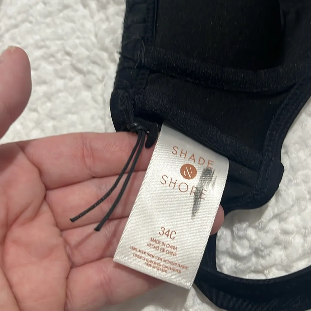 New Shade & Shore Women’s Black Crochet Knit Triangle Bikini Top Size 34C NWOT - Image 9