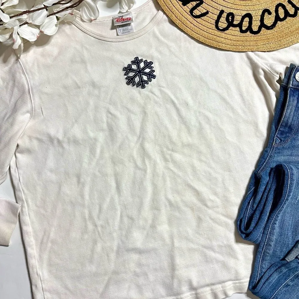 Vintage Disney’s Winnie the Pooh Eeyore Snowflake Long Sleeve Winter T Shirt - Image 5