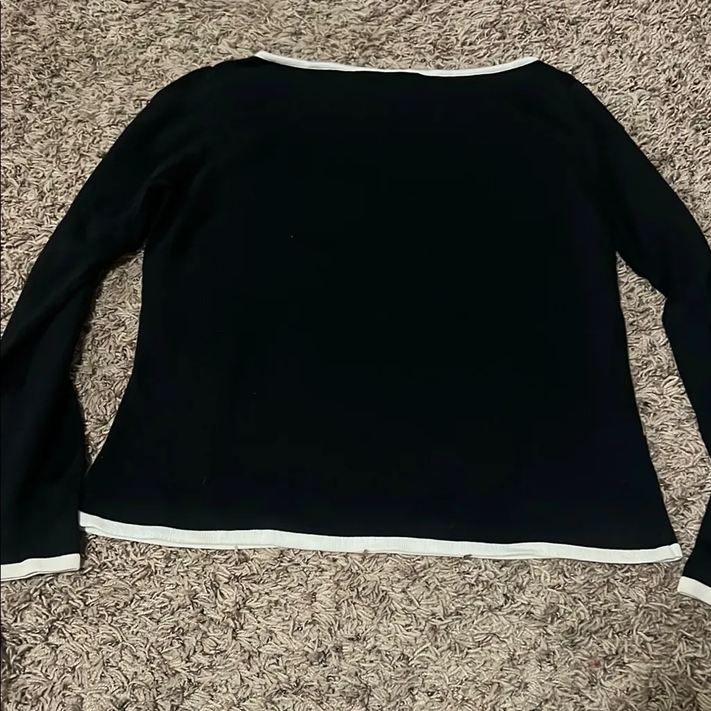 Tailor B. Moss Black and Tan Crew Neck Sweater Size M - Image 3