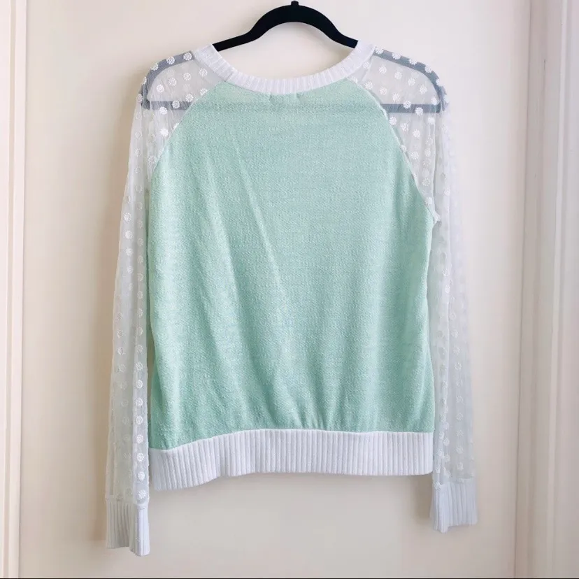 Gibson Mint Green Raglan Top w/ Floral Lace Sleeves - Image 2