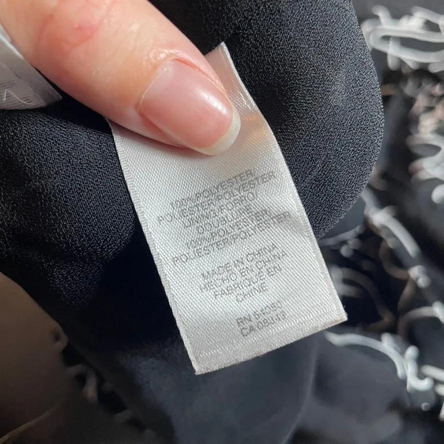 JONESWEAR Women's Black White Swirl Print Short Sleeve Blouse Top Size 14 - Image 3