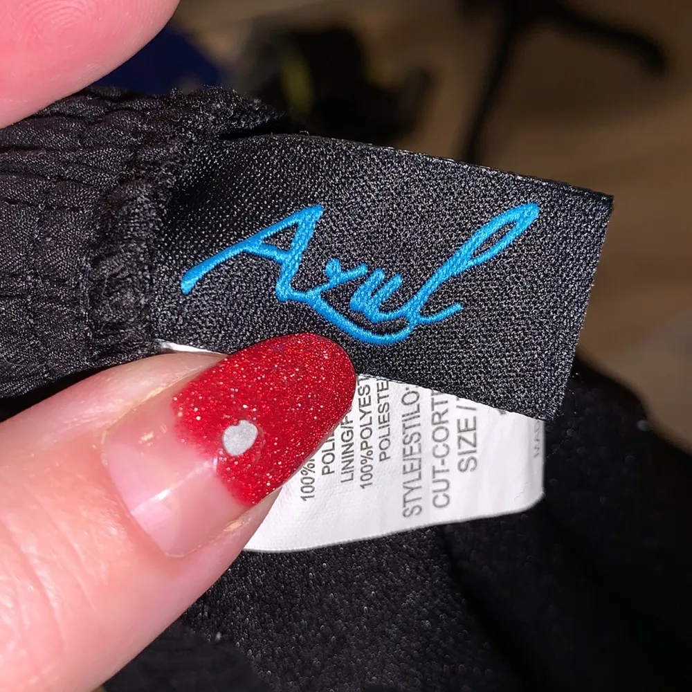 Azul black lightweight outdoor waterproof shorts Size 18 - Image 5