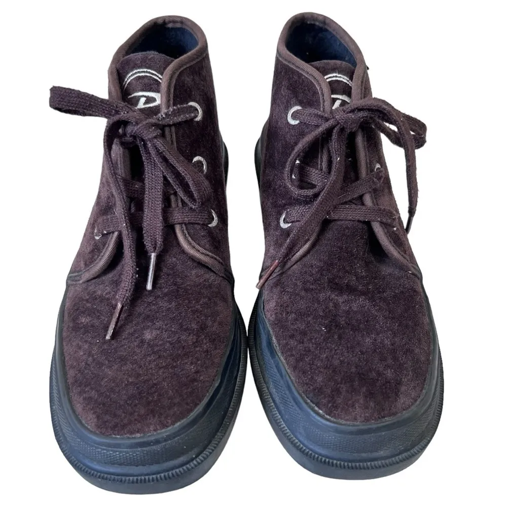 DKNY  Y2K Brown Suede Chukka Boots - Image 12