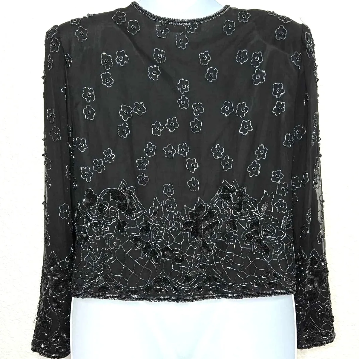 Vintage Scala 100% Silk Beaded Sequin Black Jacket Size Petite Large Front Clasp - Image 2