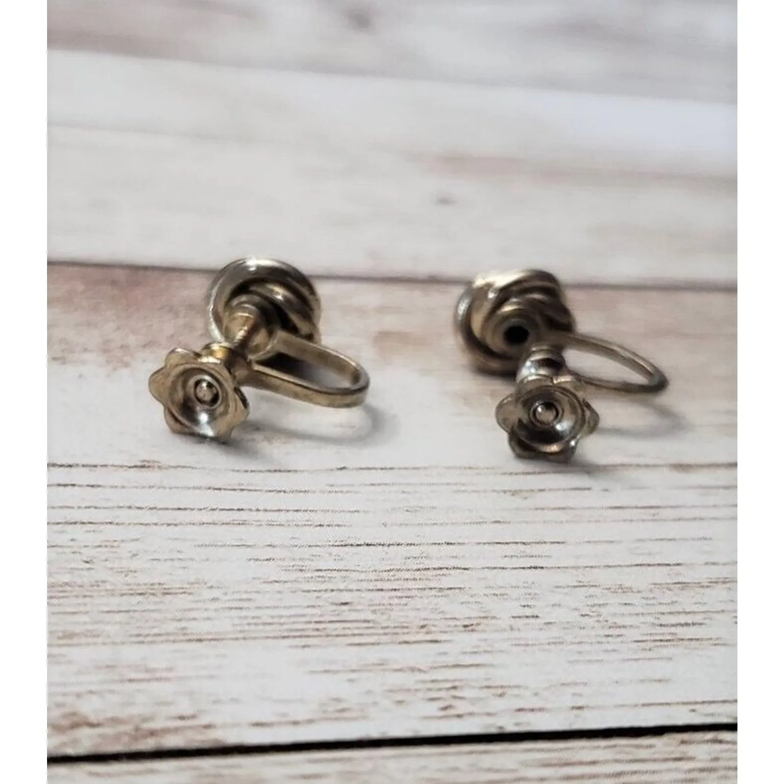 Vintage Screw Back Earrings Dainty Pink Gem with Swirl Halo 3/8" - Image 3