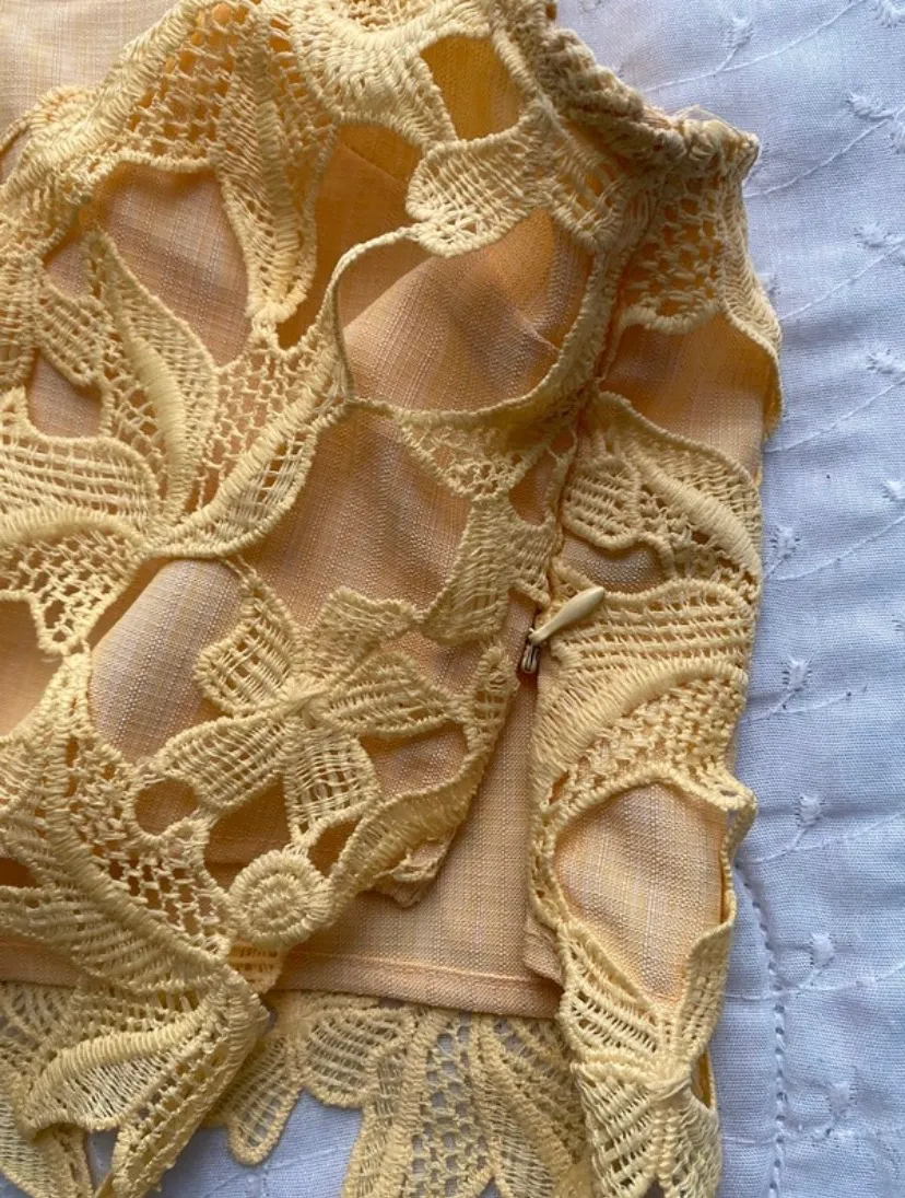 Yellow Top - Image 4