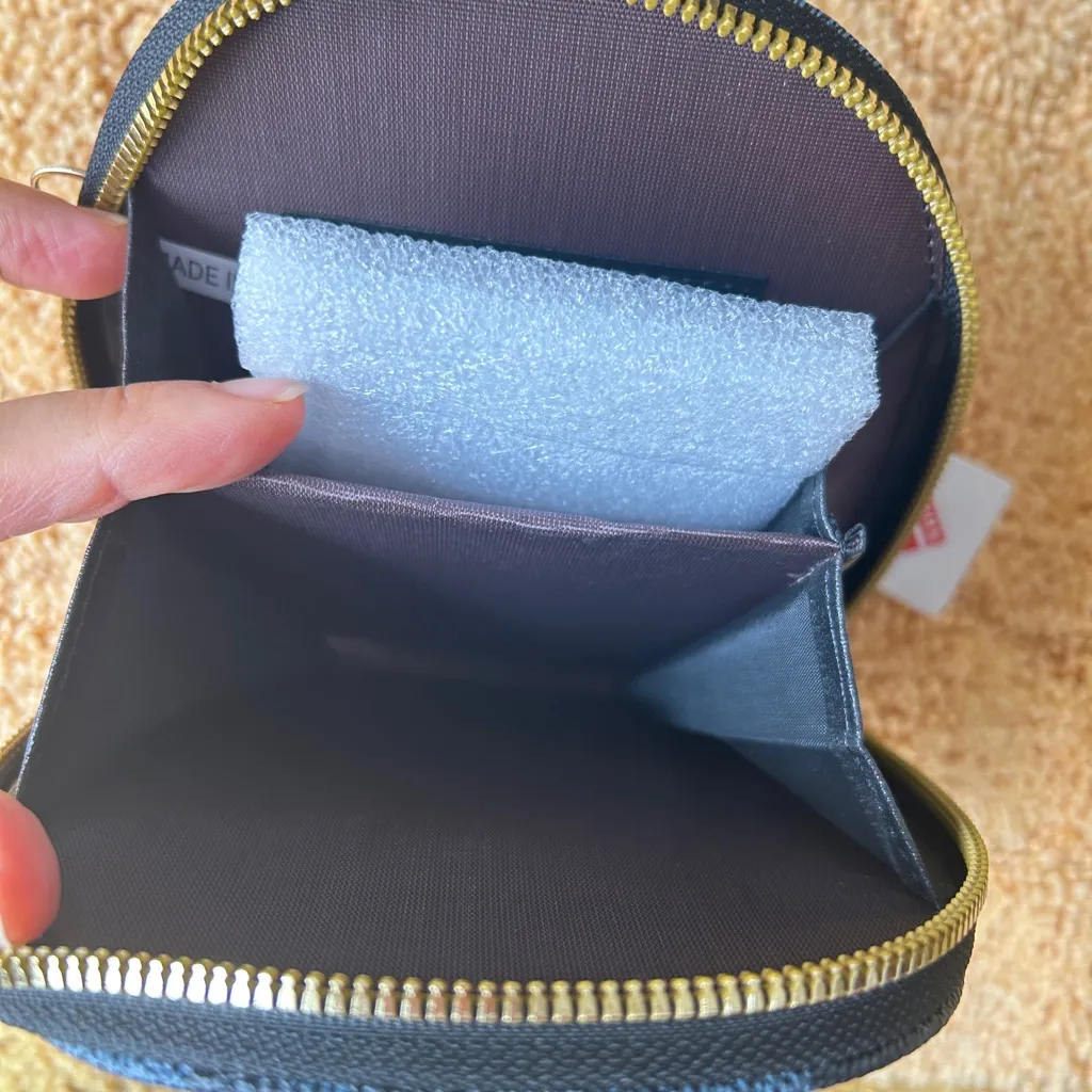 NWT Checkered Blue and Black crossbody bag - Image 7