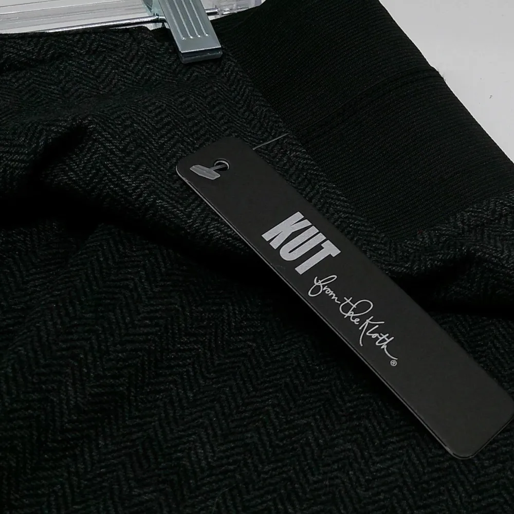 Kut From The Kloth Angie Skinny Pants Size Sm. Black Herringbone Pull-On Stretch - Image 5