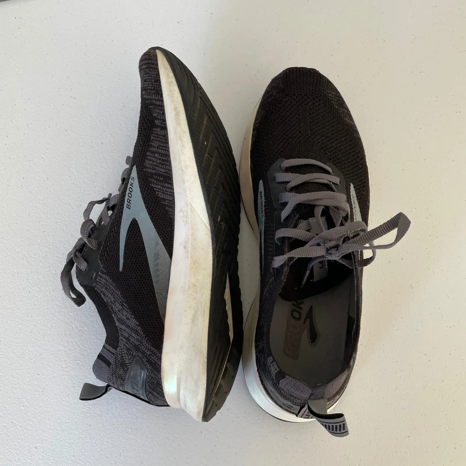 Brooks Levitate 5 Women's Running Shoes Black Size 8.5 Athletic Sneakers - Image 8