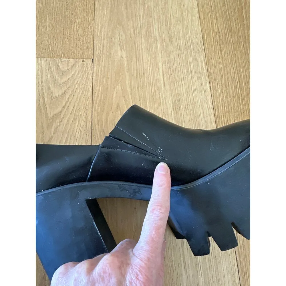 Stella McCartney - Chunky Lug Sole Platform Clogs in Black - Image 10