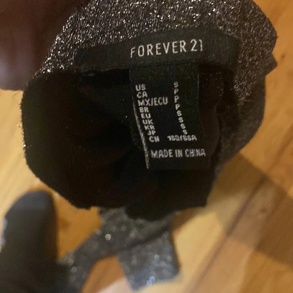Forever 21 Black Silver Glitter Leggings - Image 2