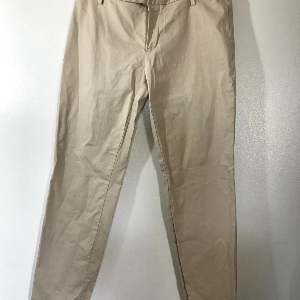 4/$20 GAP Slim Fit Full Length Jeans Sz 2 - Image 5