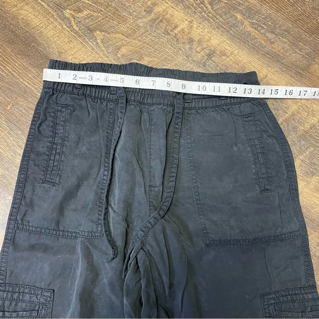 American Eagle Lyocell Baggy Jogger Cargo Pants High Rise Womens Small Black - Image 2