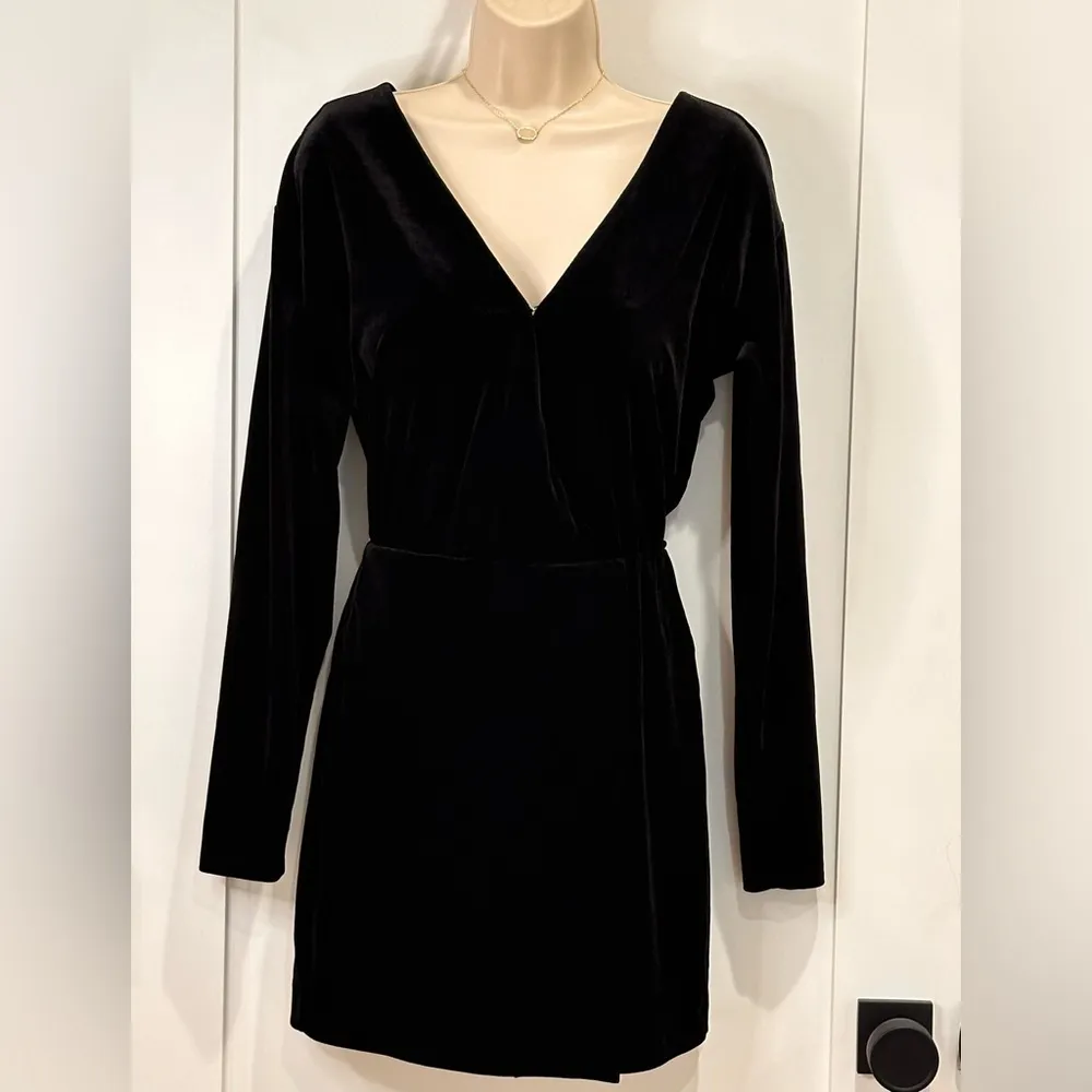 LPA Celeste Mini Dress Small Black Velvet Faux Wrap Long Sleeve Cocktail Party - Image 3
