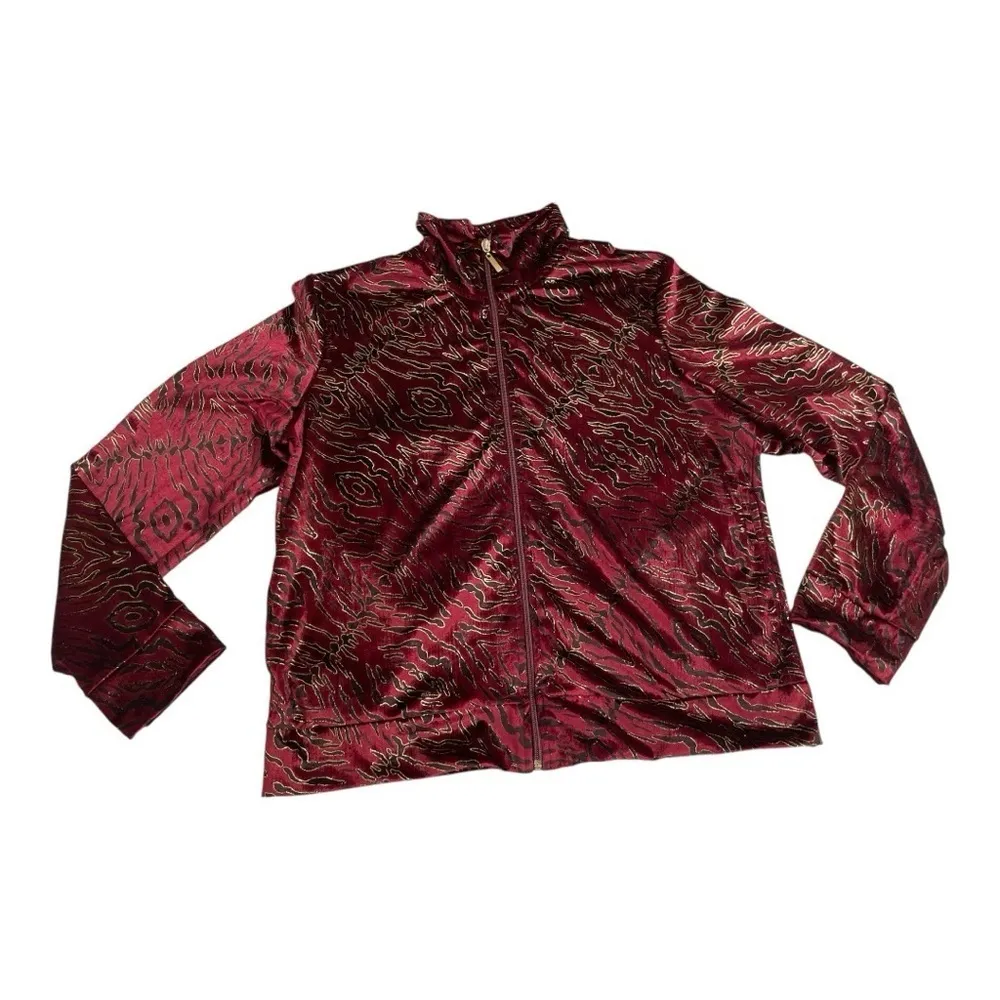 Mirror Image Black Cherry Tiger Print Sweater colors of gold, black size L Red Size L - Image 4