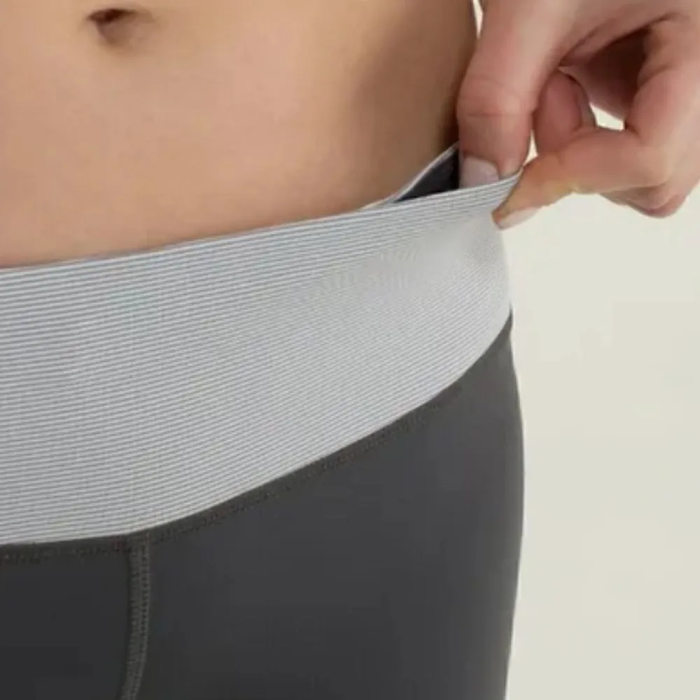 Lululemon Race With Grace Crop size 2 - Image 5