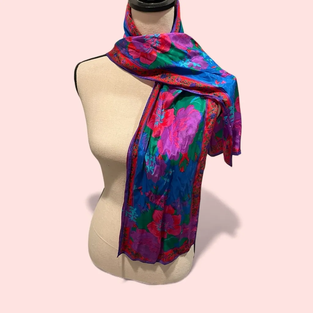 Beautiful vintage 80s-90s silk floral abstract scarf Liz Claiborne 10.5” x 52” - Image 2