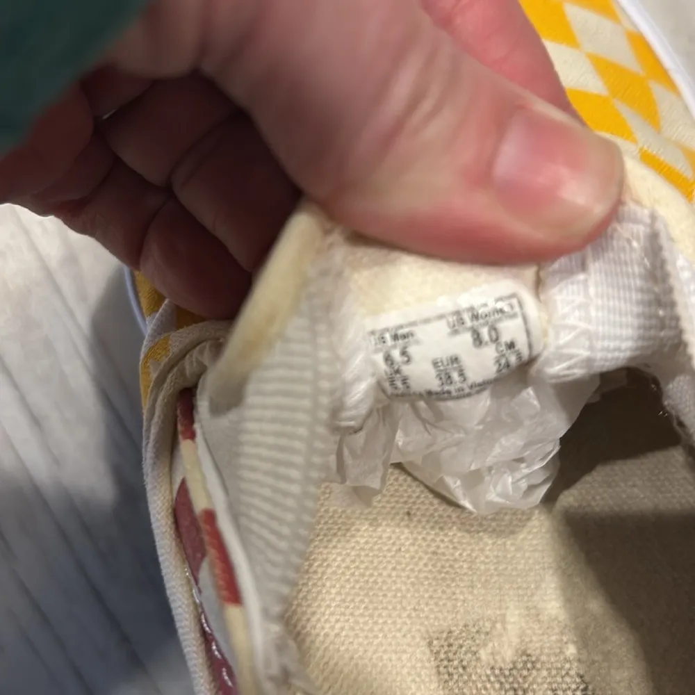 Vans classic slip on Multicolore Bianco Vero unisex shoe 
Women’s 8 men’s 6.5 - Image 8