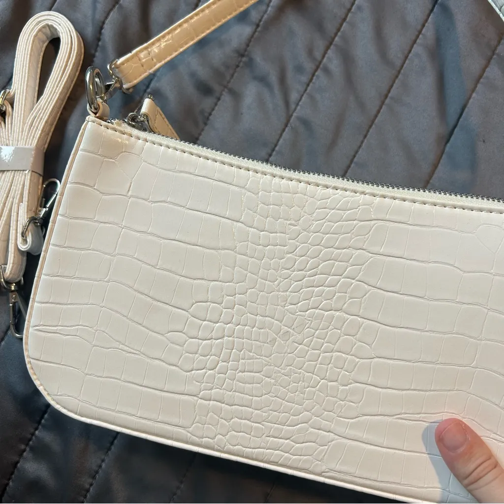 White Croc/Snake Skin Shoulder Bag - Image 2