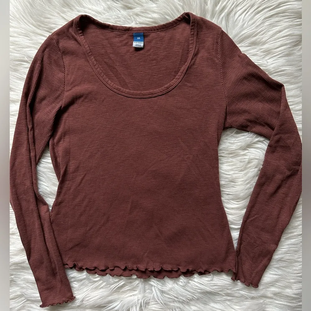Old Navy ribbed cropped T-shirt - Image 2