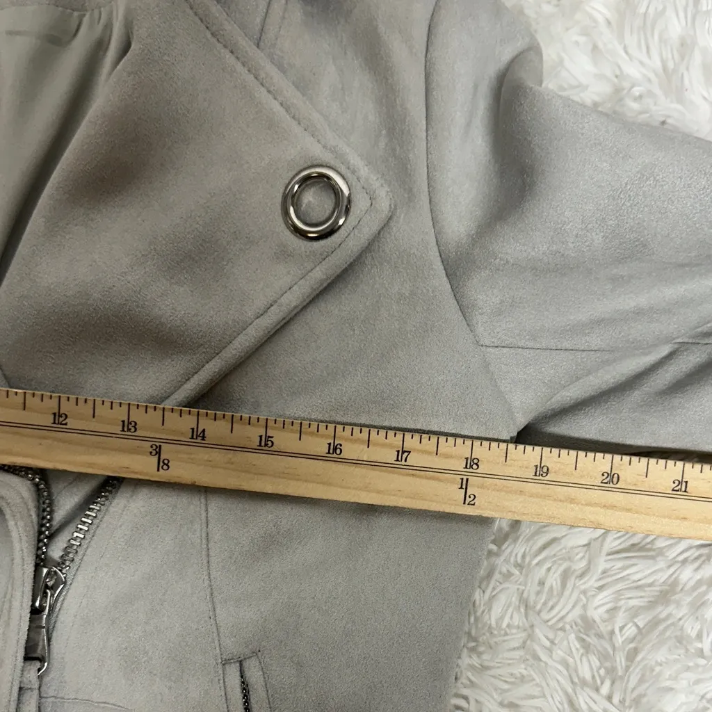 John + Jenn Soft Dove Suede Jacket super Soft Gray Size undefined - Image 8