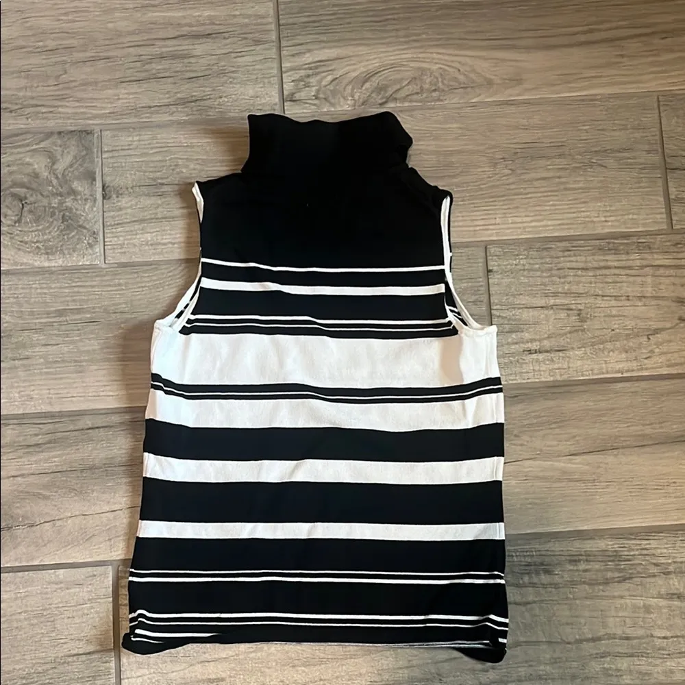 Rafaella Black and White Fitted Ribbed Tank Top - Image 6