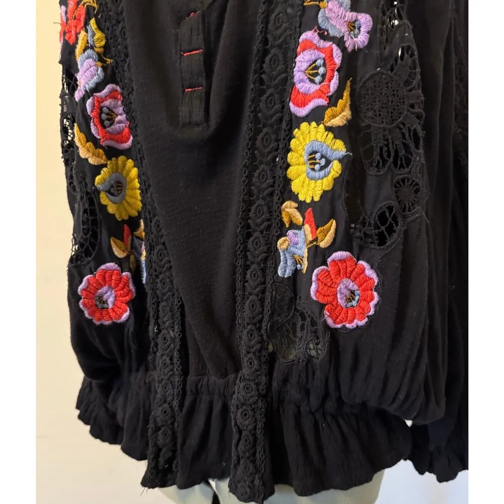 Free People Serafina Boho Embroidered Crochet Black Colorful Top Medium - Image 4