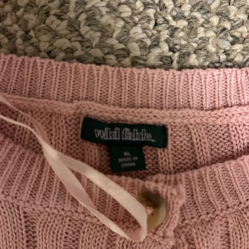 Women’s wild fable cropped sweater - Image 2