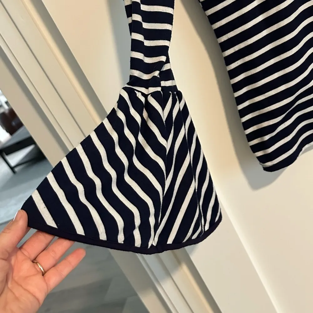 Regenbogen blue and white striped long sleeved bell sleeved top shirt EUC SIZE M Size M - Image 3